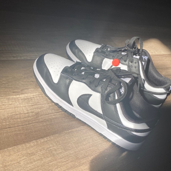 Dunk Low Black And White